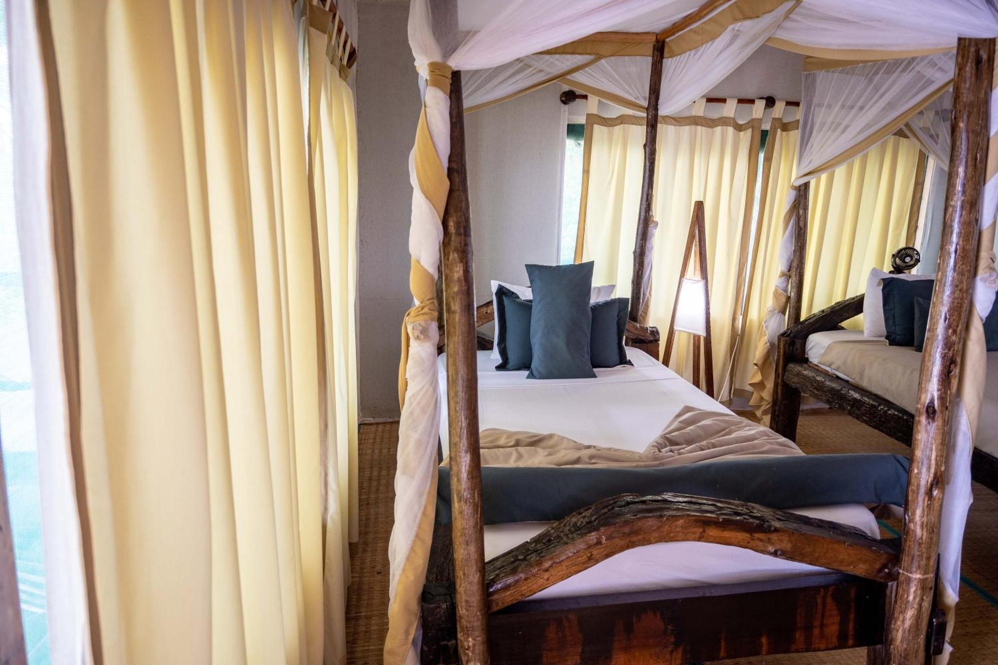 Simply Saadani Camp, A Tent With A View Safaris Mkwaja Exterior photo